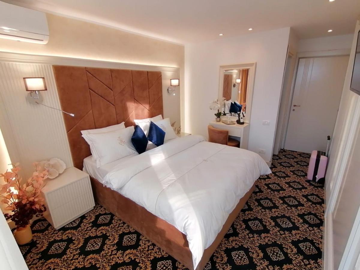 Hotel Belvedere Eforie Nord Exteriör bild
